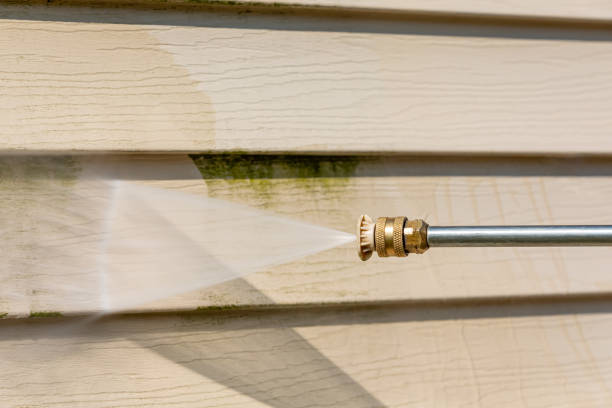 Best Commercial Pressure Washing  in Jourdanton, TX